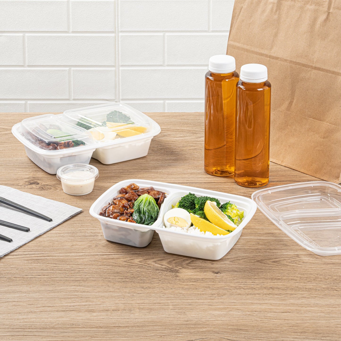 32 oz Rectangle 2 Compartment Microwavable White Container with Clear Lid - 150/Case ECO BOX